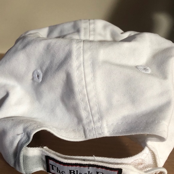 White black dog hat - Picture 2 of 2